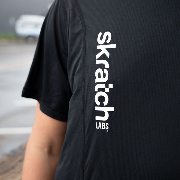 Outdoor Research｜ (Switchback Logo T-Shirt (301018-0001 Outdoor Research Switchback Logo T-Shirt - Clothing