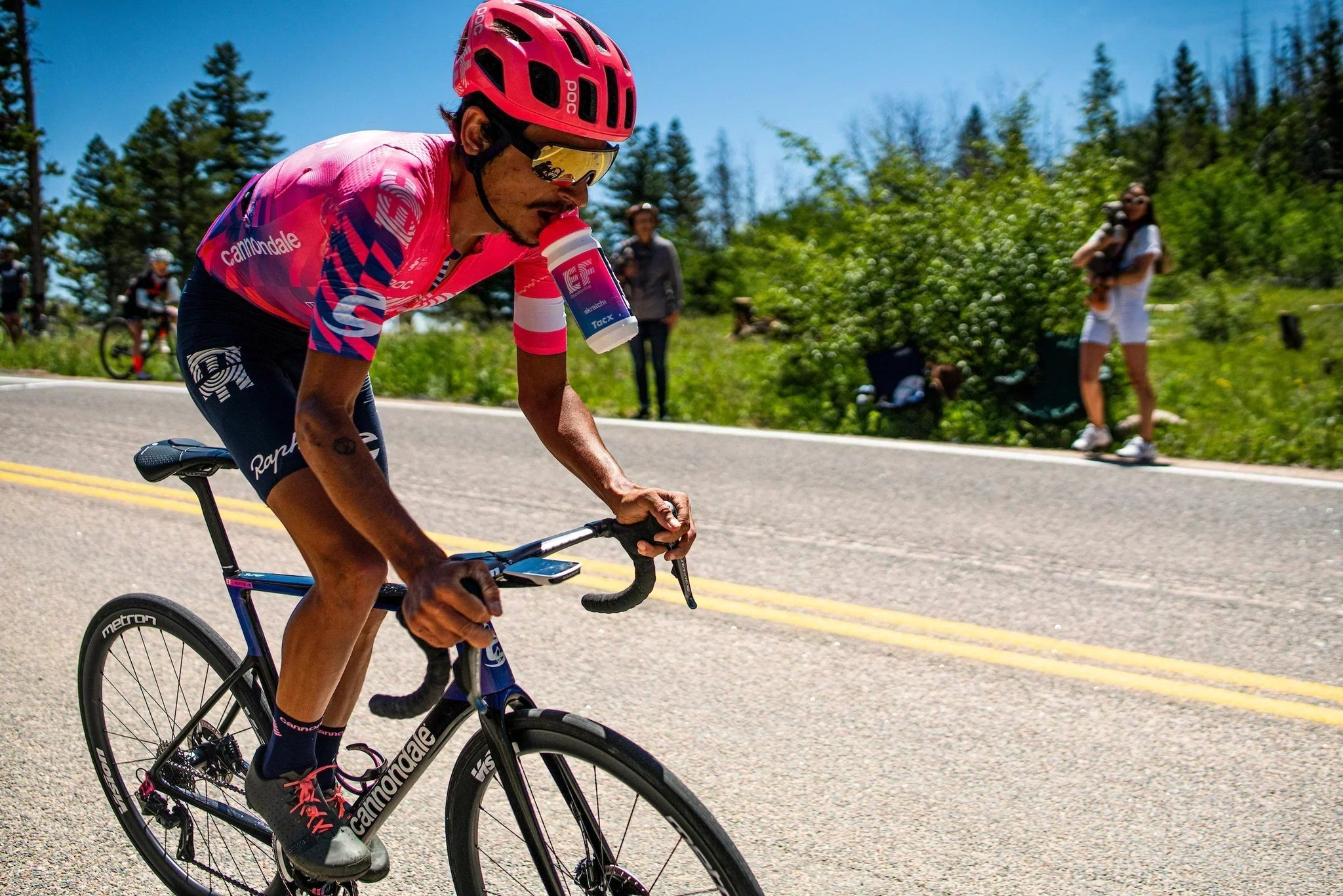 Lachlan Morton breaks Everesting Record while fueling with Skratch Labs Super High-Carb